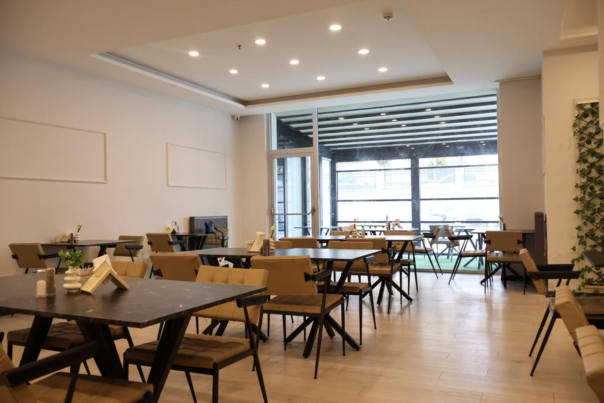 Home Plus Hotel Istanbul Exterior foto
